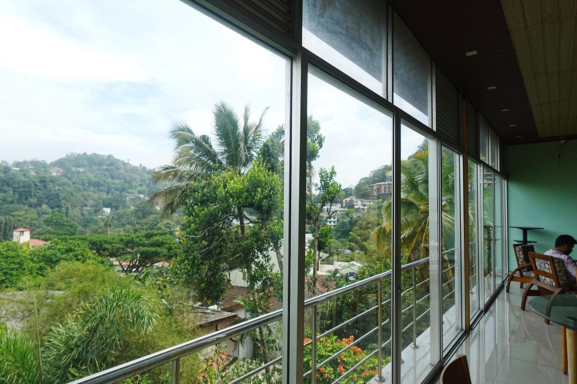 Suisse View Residence Kandy Exteriör bild