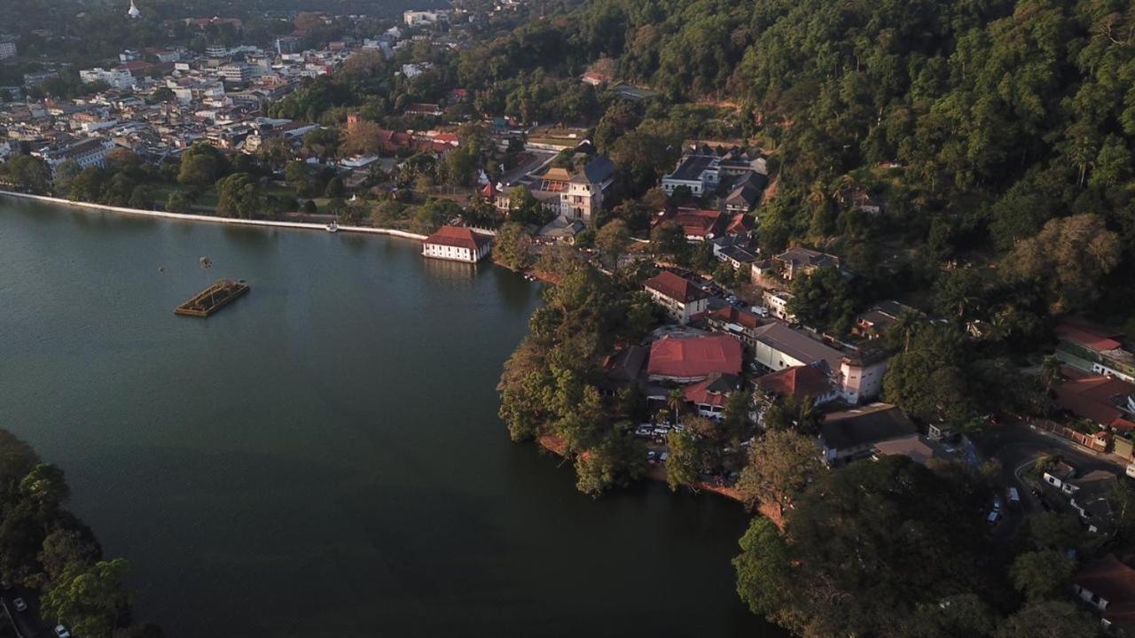 Suisse View Residence Kandy Exteriör bild